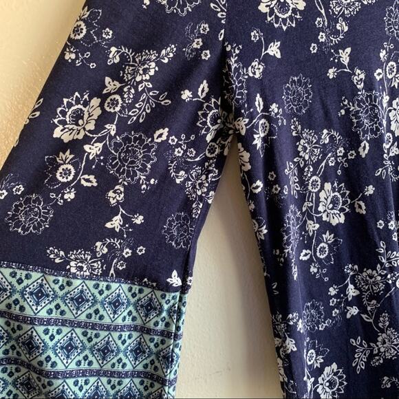Stitch Fix Skies are Blue NWT Floral Print Wren Knit Dress, Navy Combo Size S - Picture 5 of 9